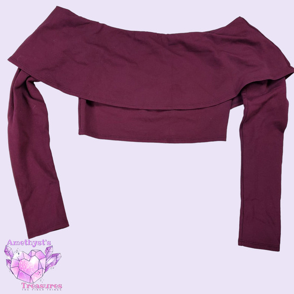 Charlotte RusseSe Tops - LONG sleeve M Charlotte Russe crop top cold shoulder ruffle maroon long sleeve